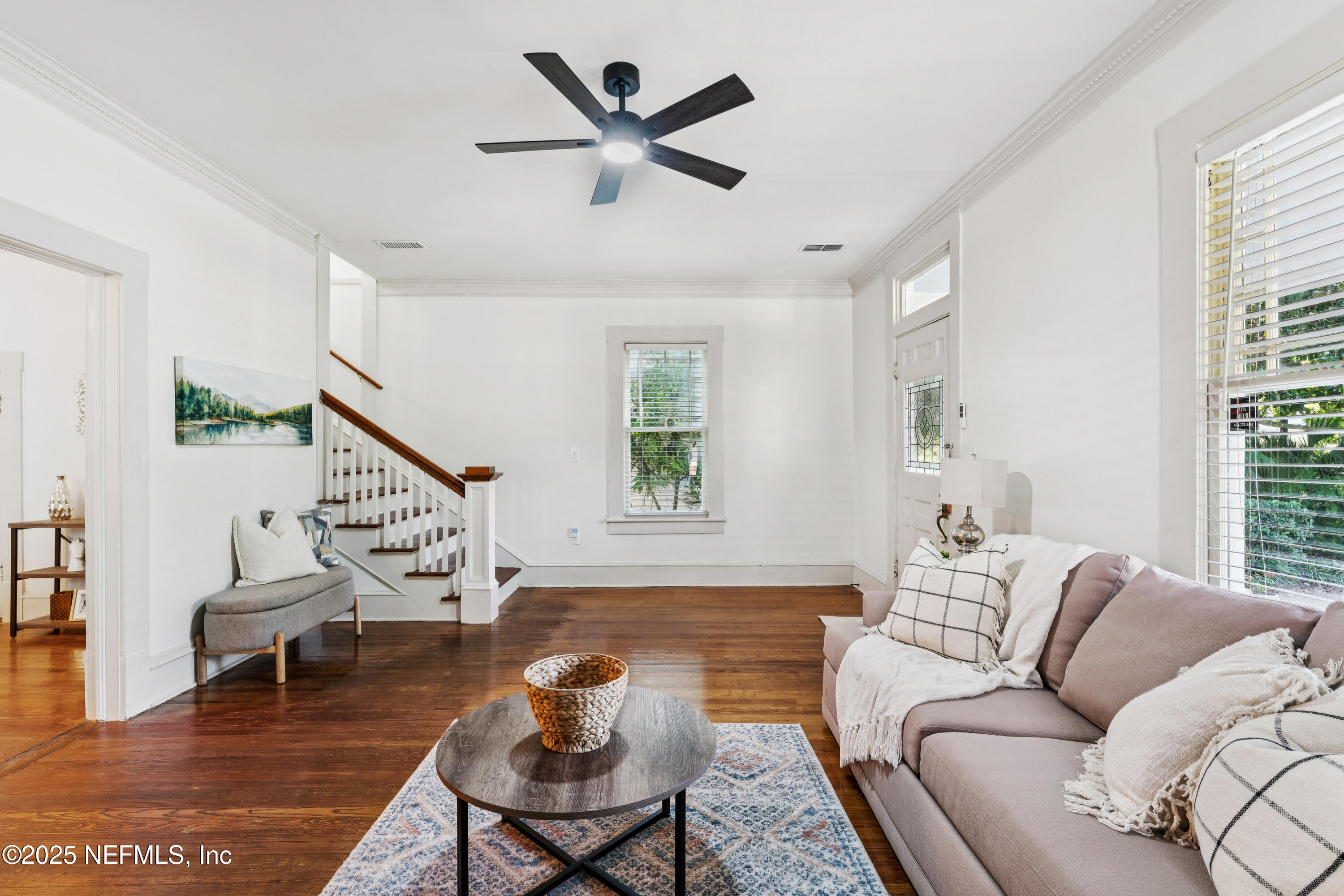 2137 HERSCHEL Street