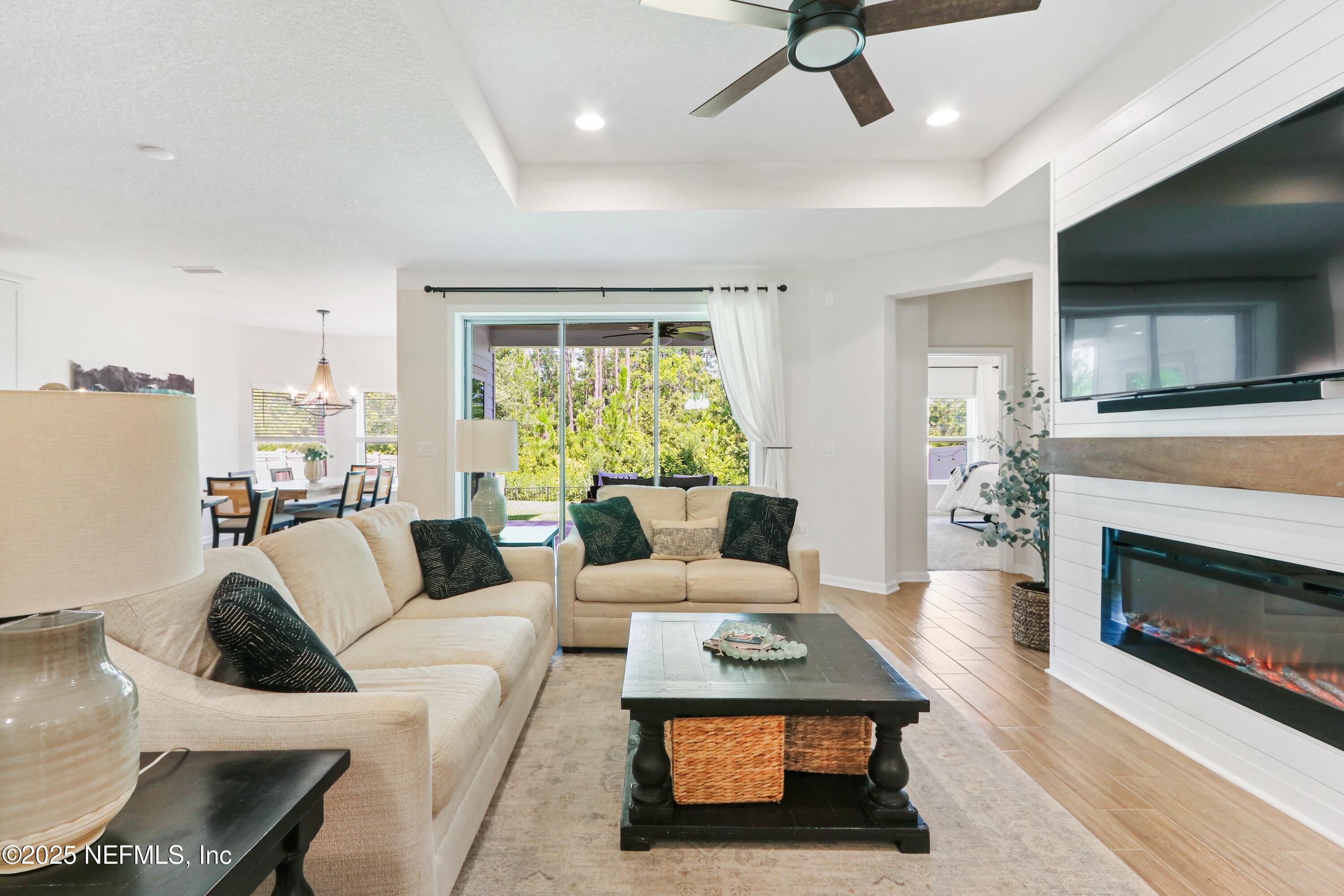 264 WINDERMERE Way
