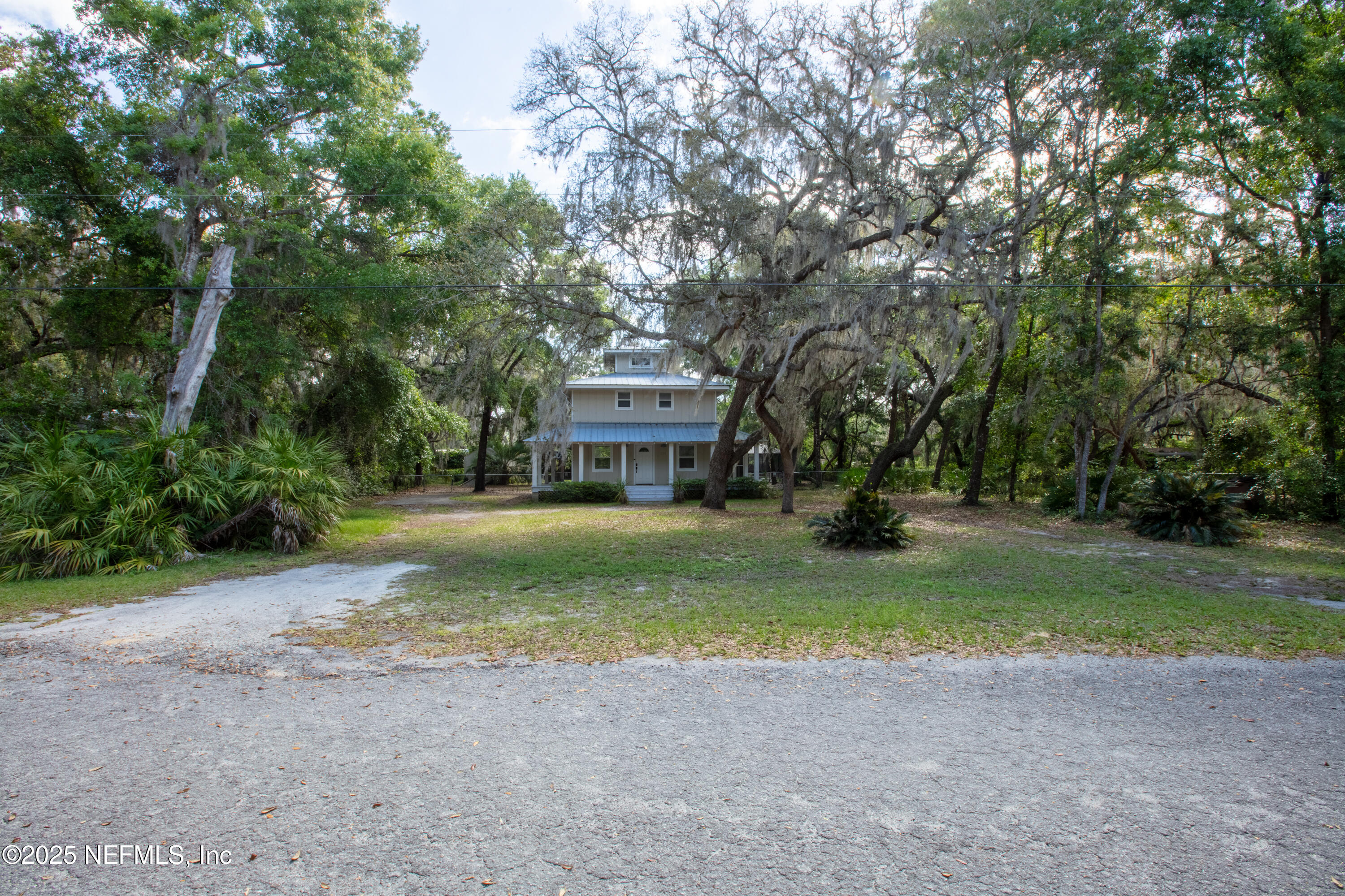 303 SE 3RD Avenue