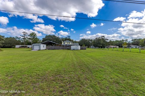 A home in Middleburg