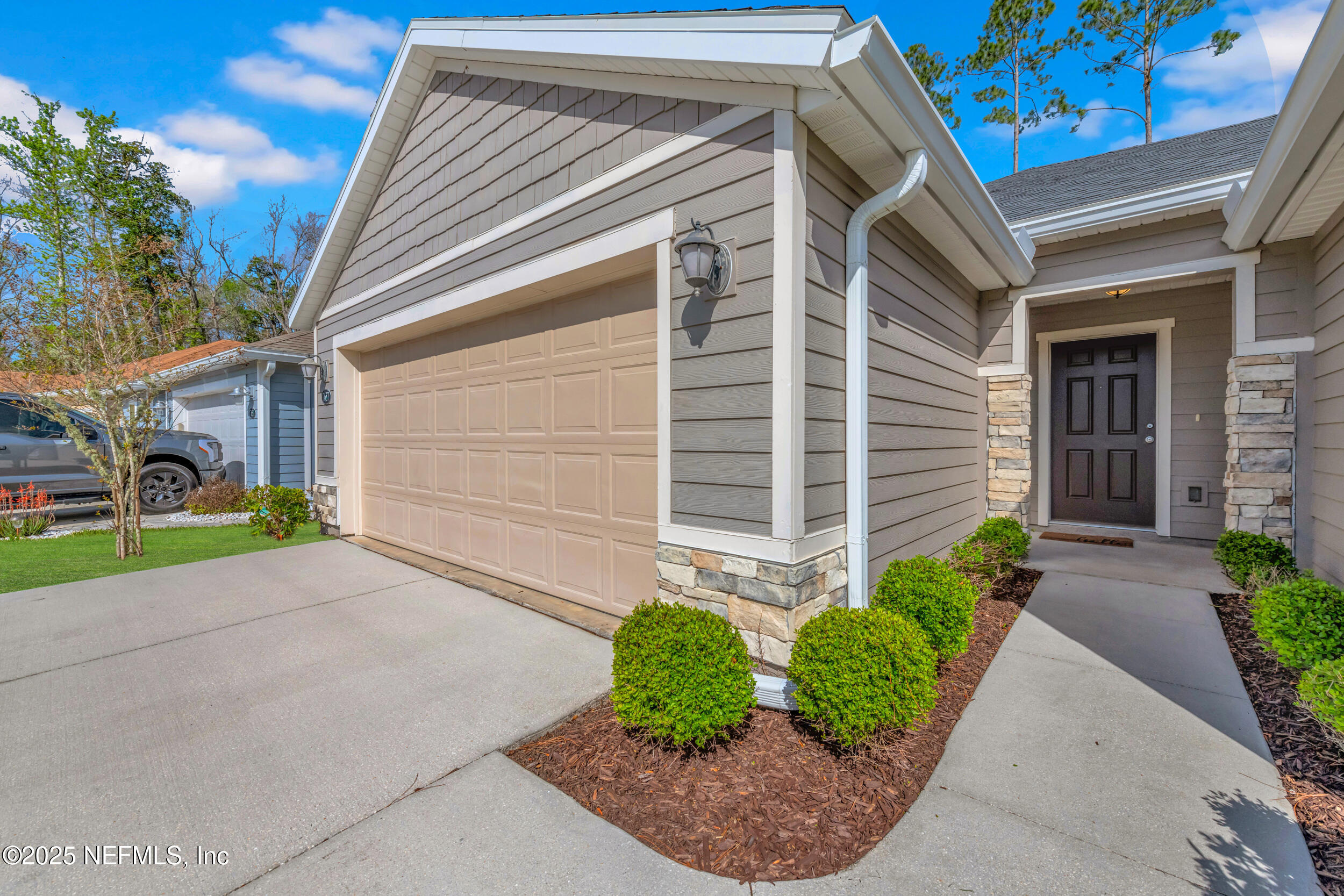 7657 SUNNYDALE Lane