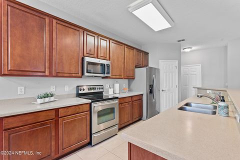 Condominium in Jacksonville FL 13364 BEACH Boulevard 8.jpg