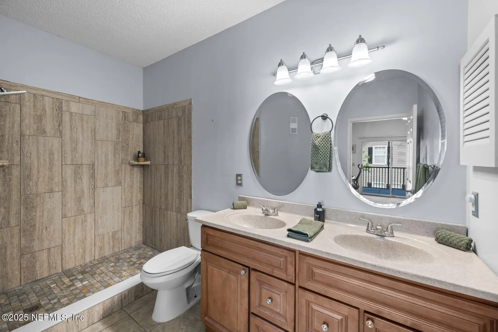 Jacksonville, Florida 32246, United States, 2 Bedrooms Bedrooms, ,2 BathroomsBathrooms,Residential,Pending,126872