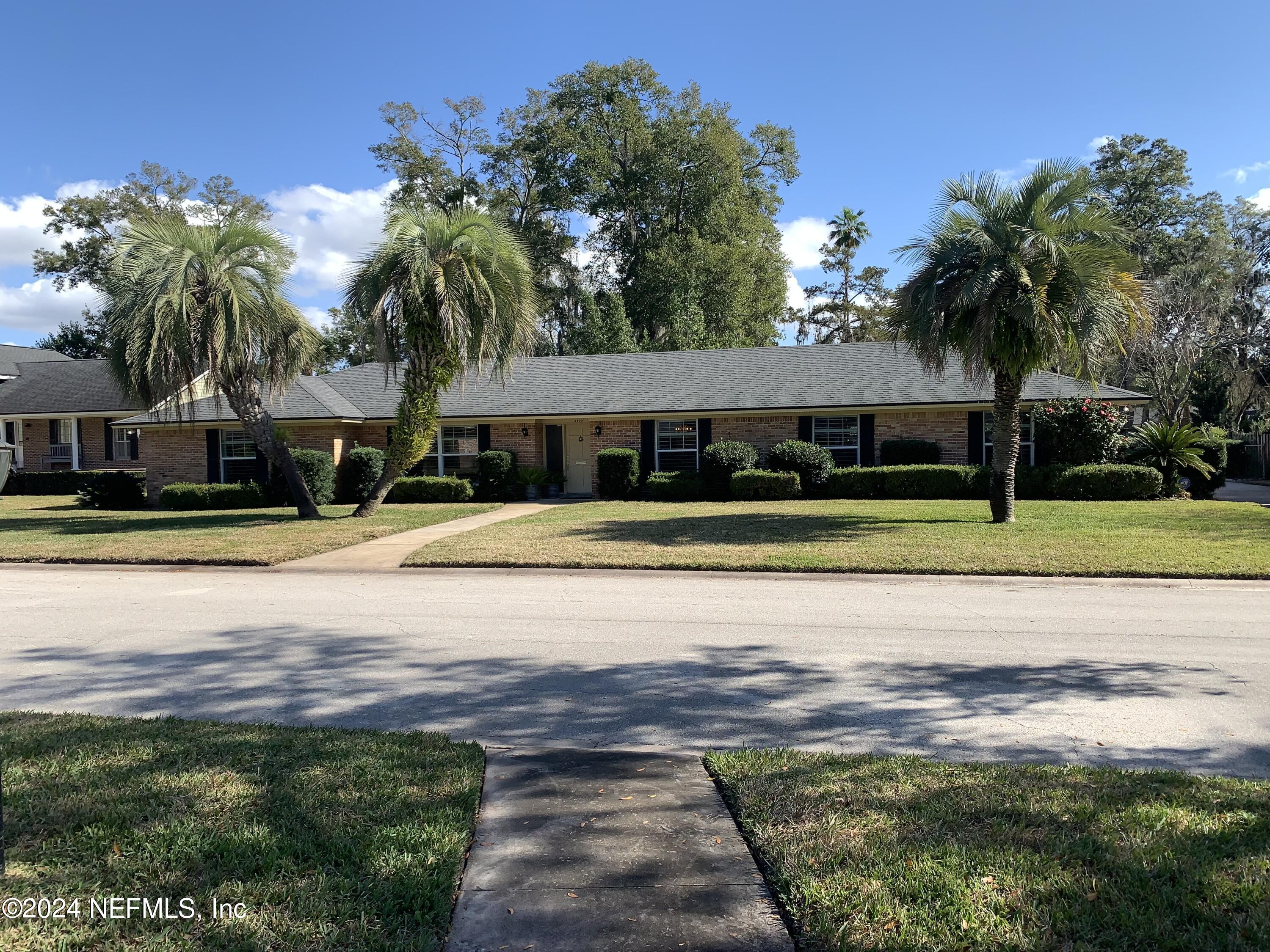 Jacksonville, FL home for sale located at 4322 Phillips Place, Jacksonville, FL 32207