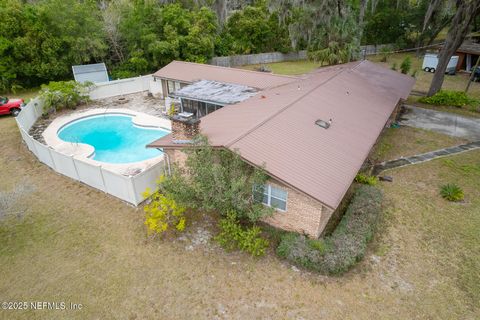 A home in Palatka