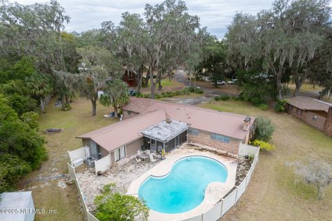 A home in Palatka