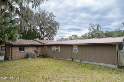 A home in Palatka