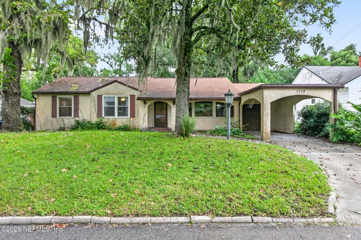 Photo 1 of 61 — 3719 LILLY Road N, Jacksonville, FL 32207