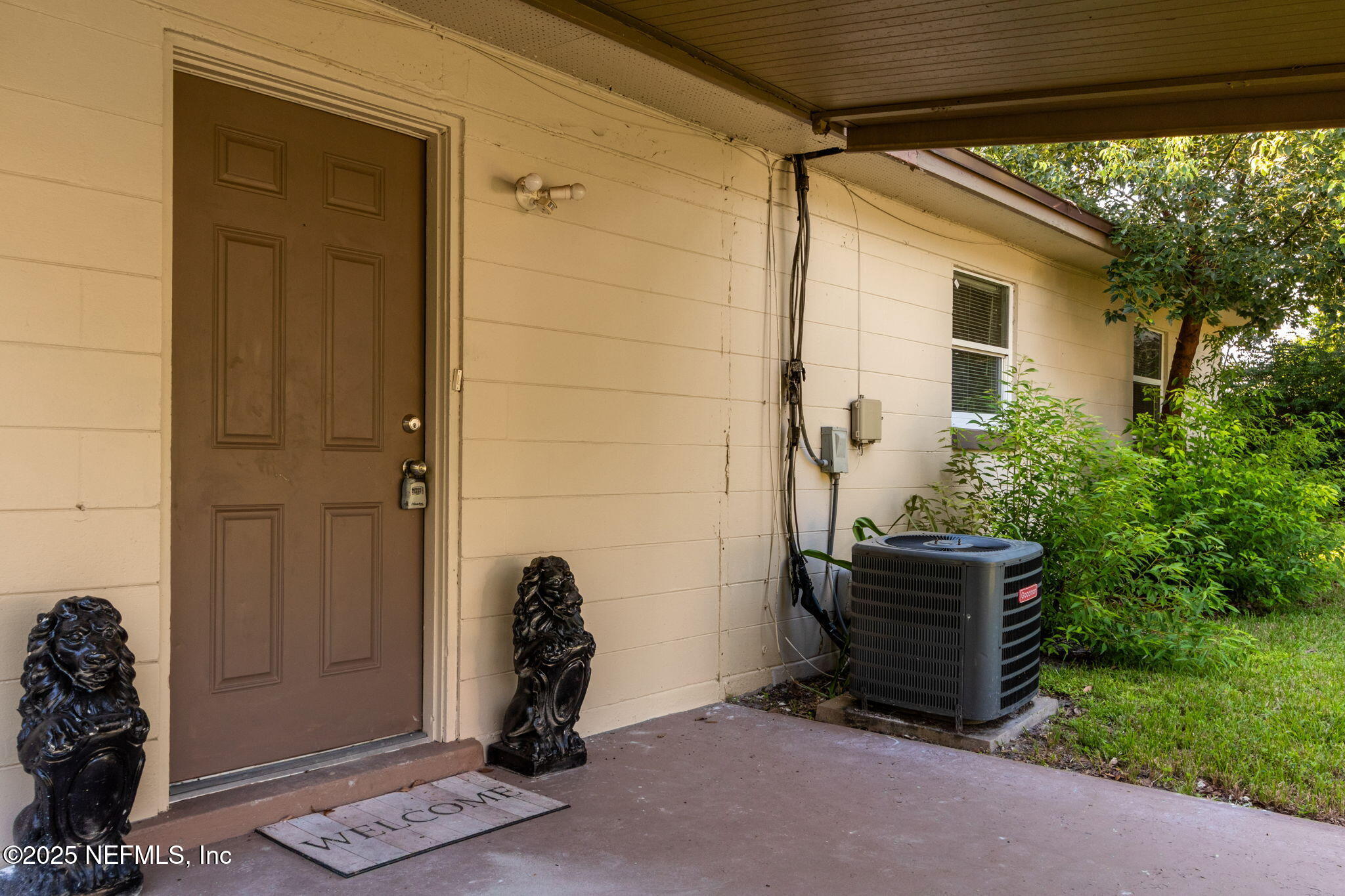 6784 TINKERBELL Lane