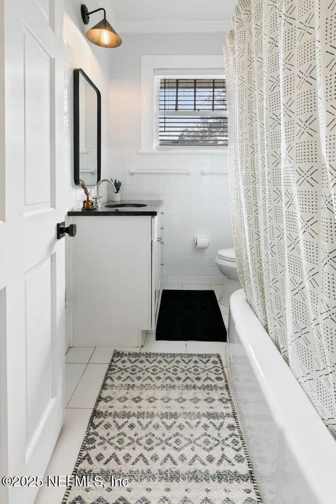 Jacksonville, Florida 32205, United States, 3 Bedrooms Bedrooms, ,2 BathroomsBathrooms,Residential,Pending,21255