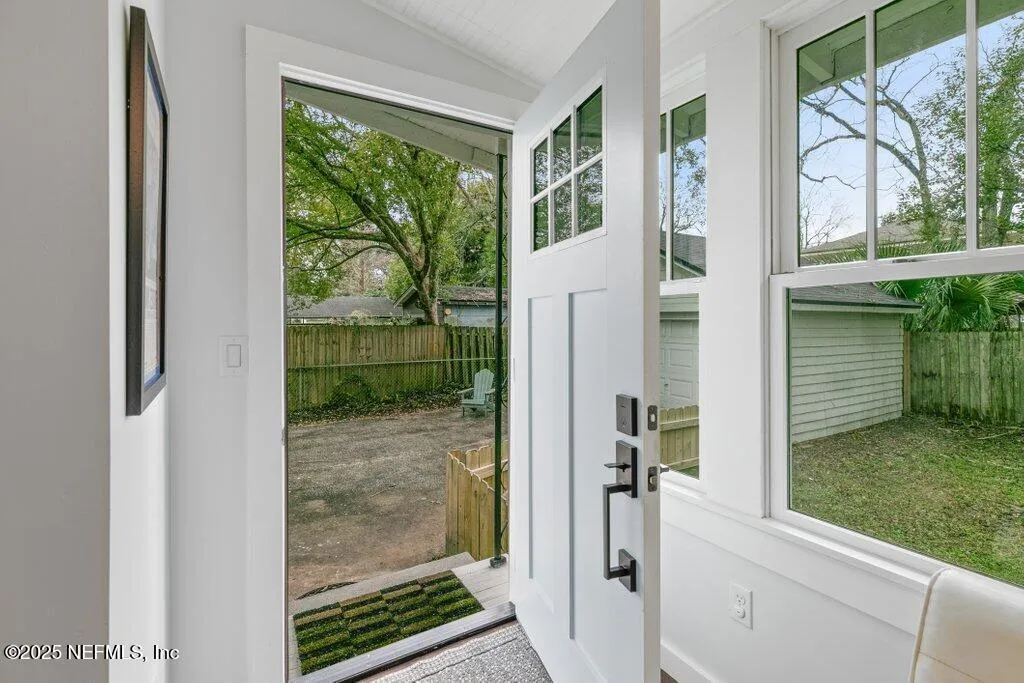 Jacksonville, Florida 32205, United States, 3 Bedrooms Bedrooms, ,2 BathroomsBathrooms,Residential,Pending,21255