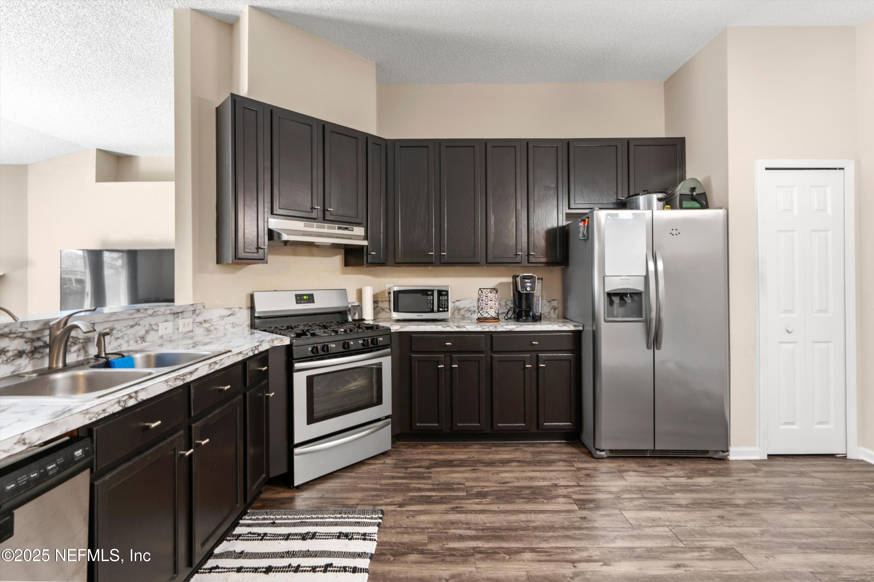 5736 GUANA PARK Court