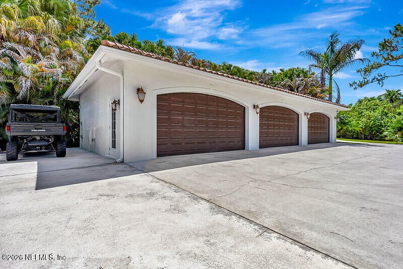 2584 SE RANCH ACRES Circle
