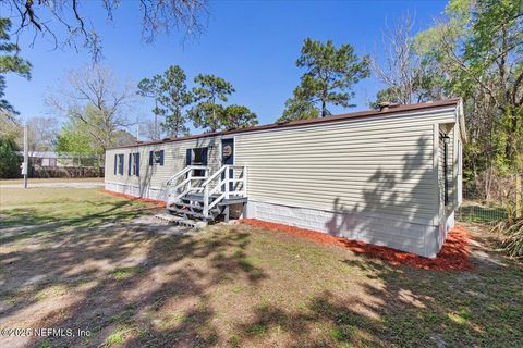 A home in Middleburg