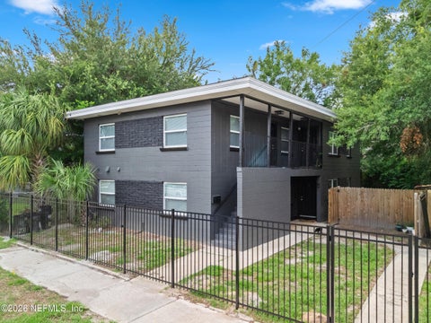 Photo of 231 E 16TH Street #3, Jacksonville, FL 32206 (MLS # 2162662)