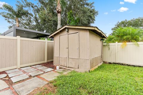 A home in Jacksonville