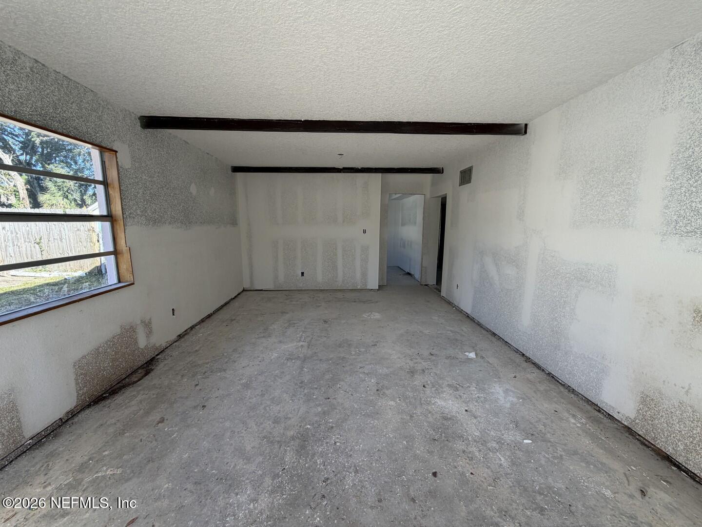 9813 BUNCOME Road