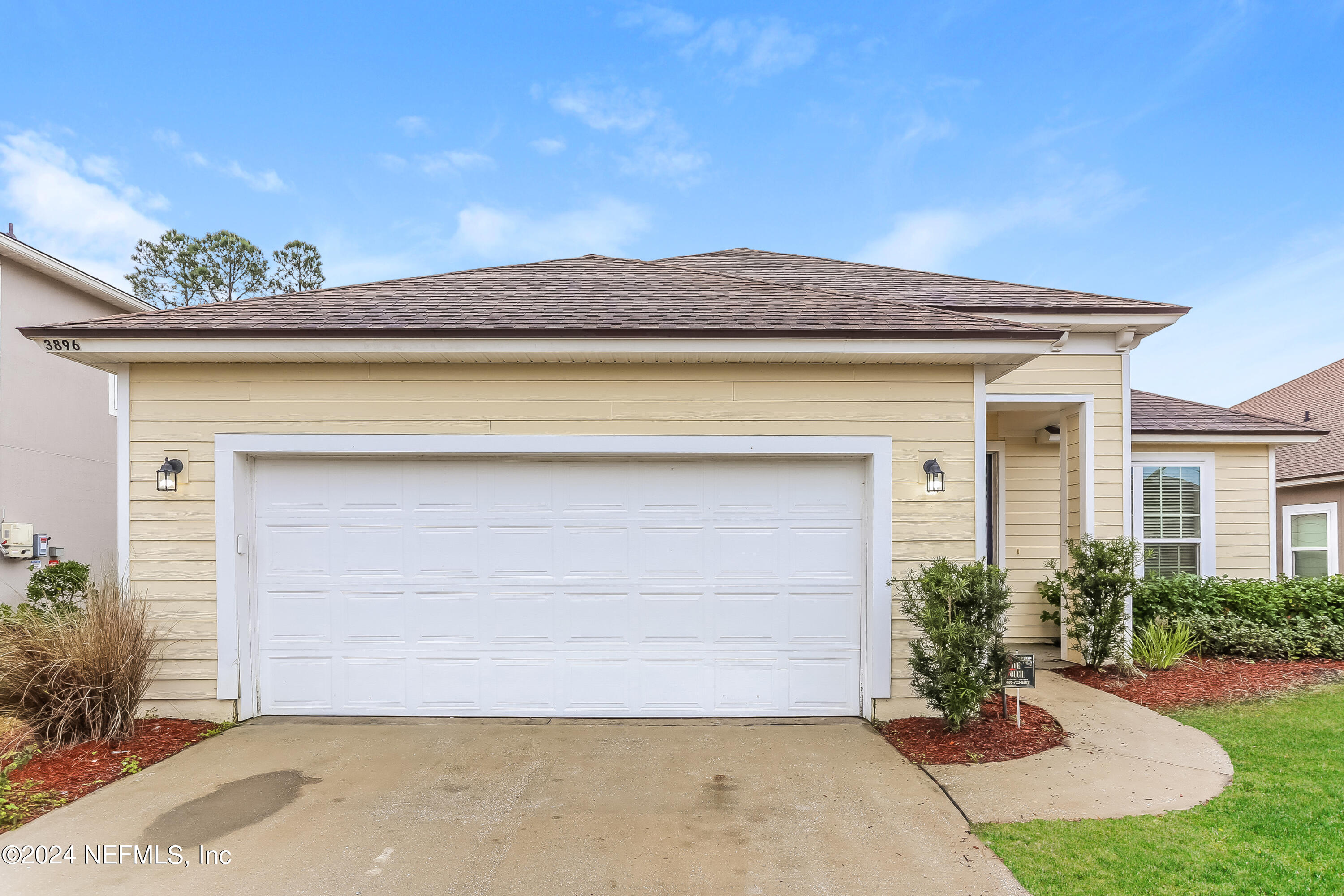 Jacksonville, FL home for sale located at 3896 Hammock Bluff Drive, Jacksonville, FL 32226