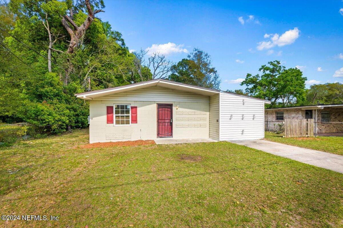 Jacksonville, FL home for sale located at 3933 Ribault River Lane, Jacksonville, FL 32208