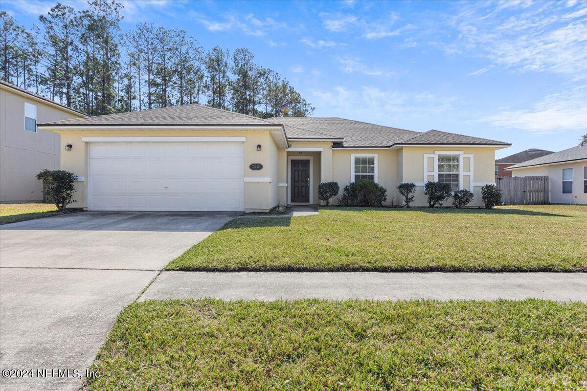 Jacksonville, FL home for sale located at 7430 Hawks Cliff Drive, Jacksonville, FL 32222
