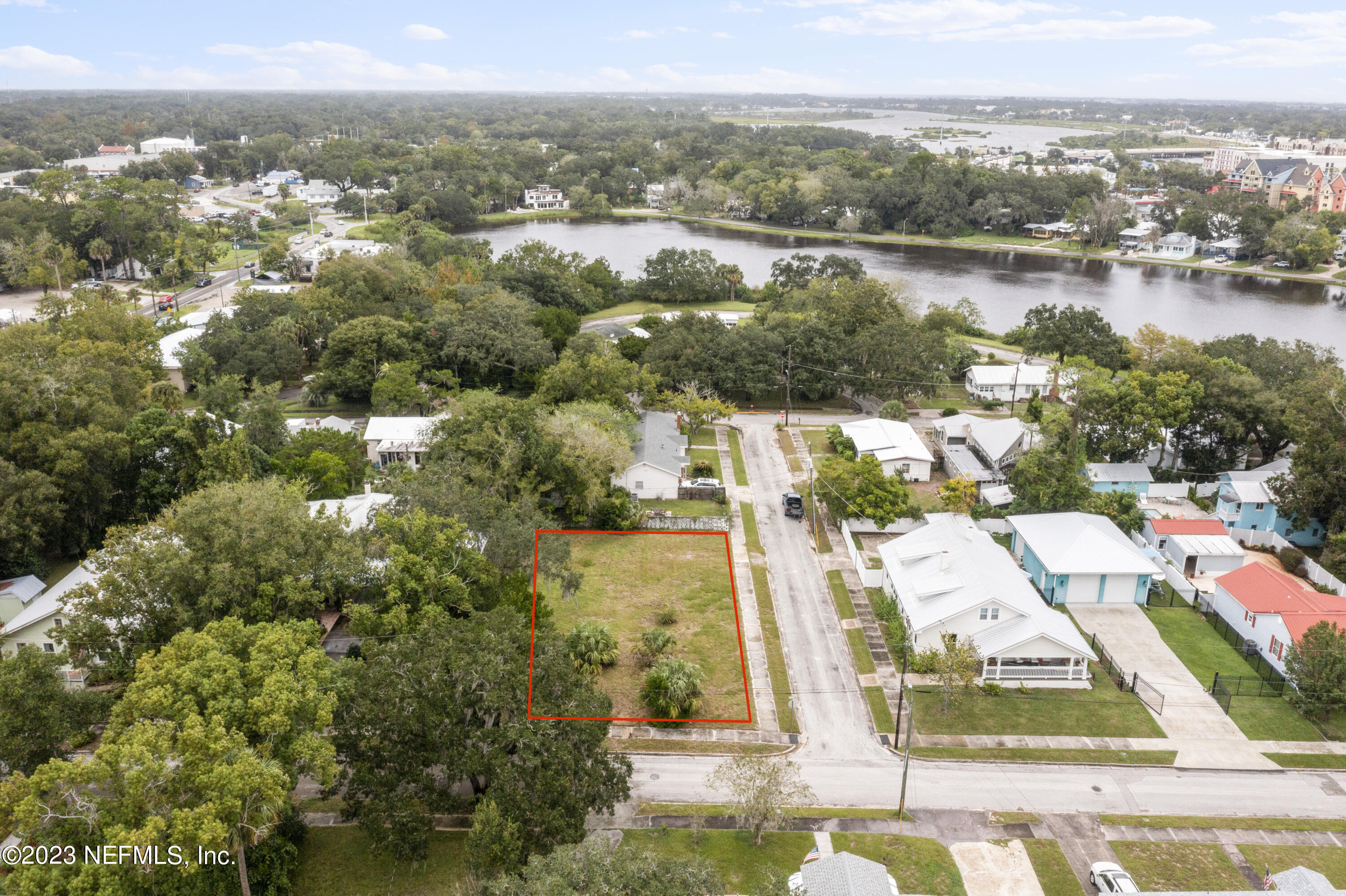 St Augustine, FL home for sale located at 12 SPENCER Street, St Augustine, FL 32084