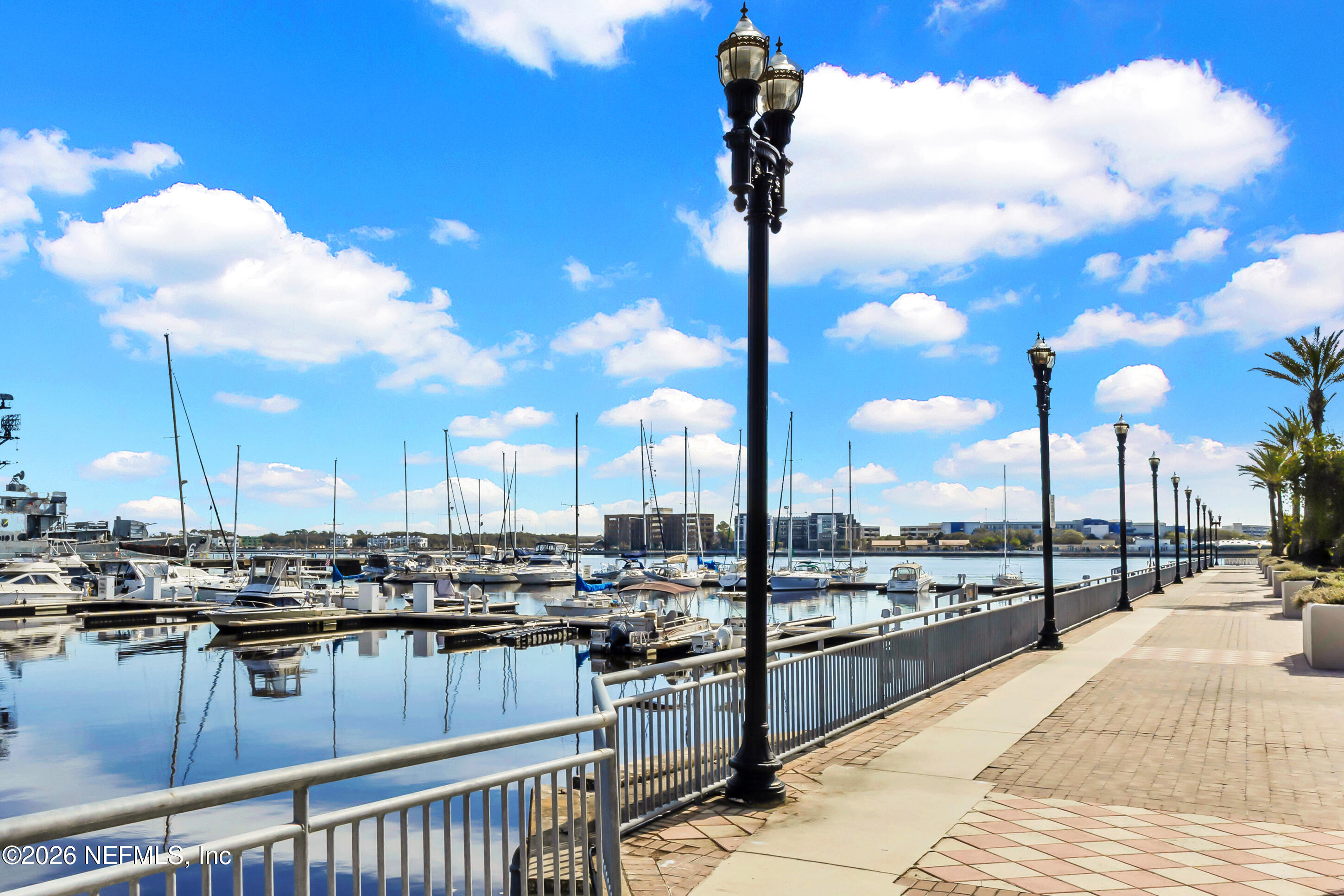 400 E BAY Street 1006