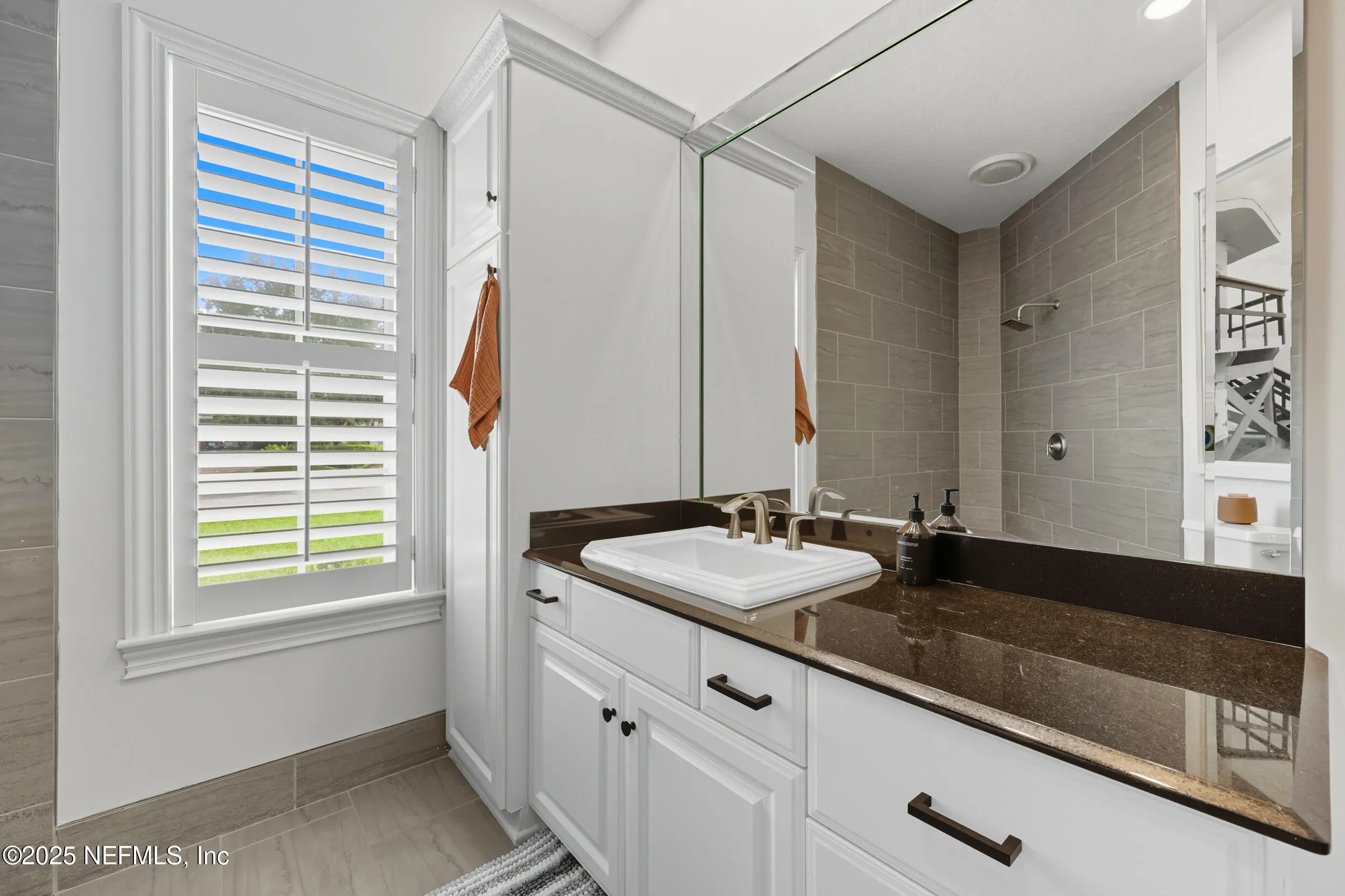 Ponte Vedra Beach, Florida 32082, United States, 5 Bedrooms Bedrooms, ,5 BathroomsBathrooms,Residential,Active,210200