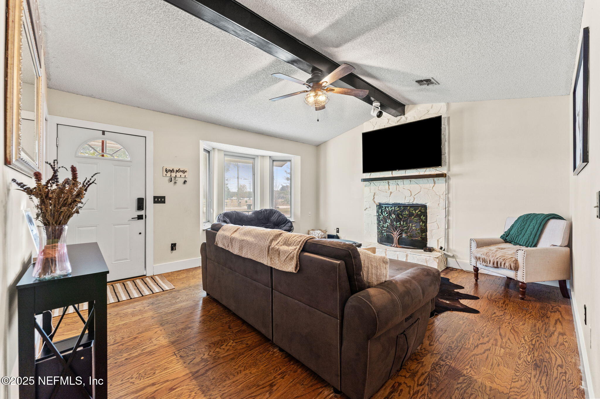 4156 FALCON RUN Lane