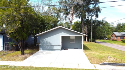 Photo of 1603 W 27TH Street, Jacksonville, FL 32209 (MLS # 2167112)