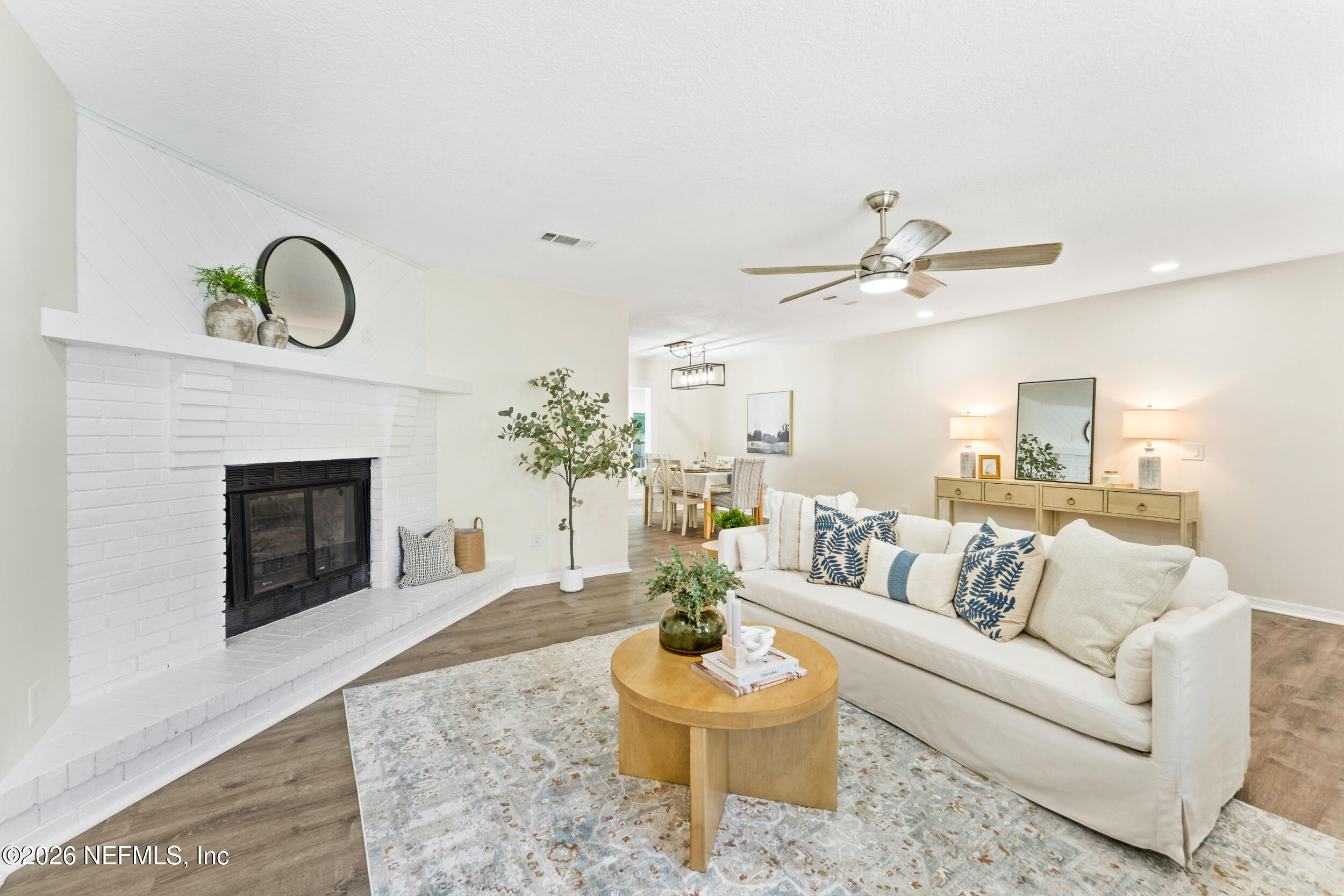 111 Swallow Road
