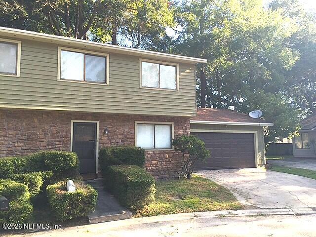 445 NEWPORT Drive