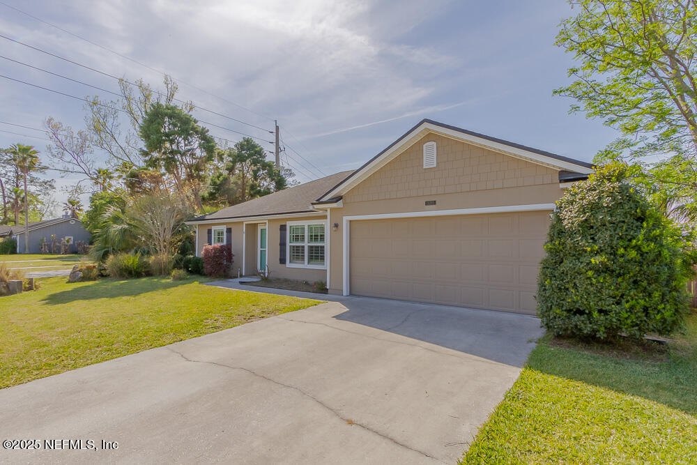 13293 CURRITUCK Drive N