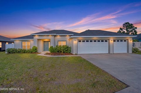 Photo of 5 LYNTON Place, Palm Coast, FL 32137 (MLS # 2143890)
