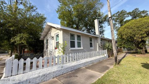 Photo of 1728 MYRTLE Avenue N, Jacksonville, FL 32209 (MLS # 2144130)