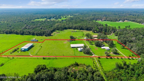 10050 HARVEST LN, GLEN SAINT MARY, FL 32040 - Image c3135a8abcfbb44d8d6a2649cbd3dd80/316628992