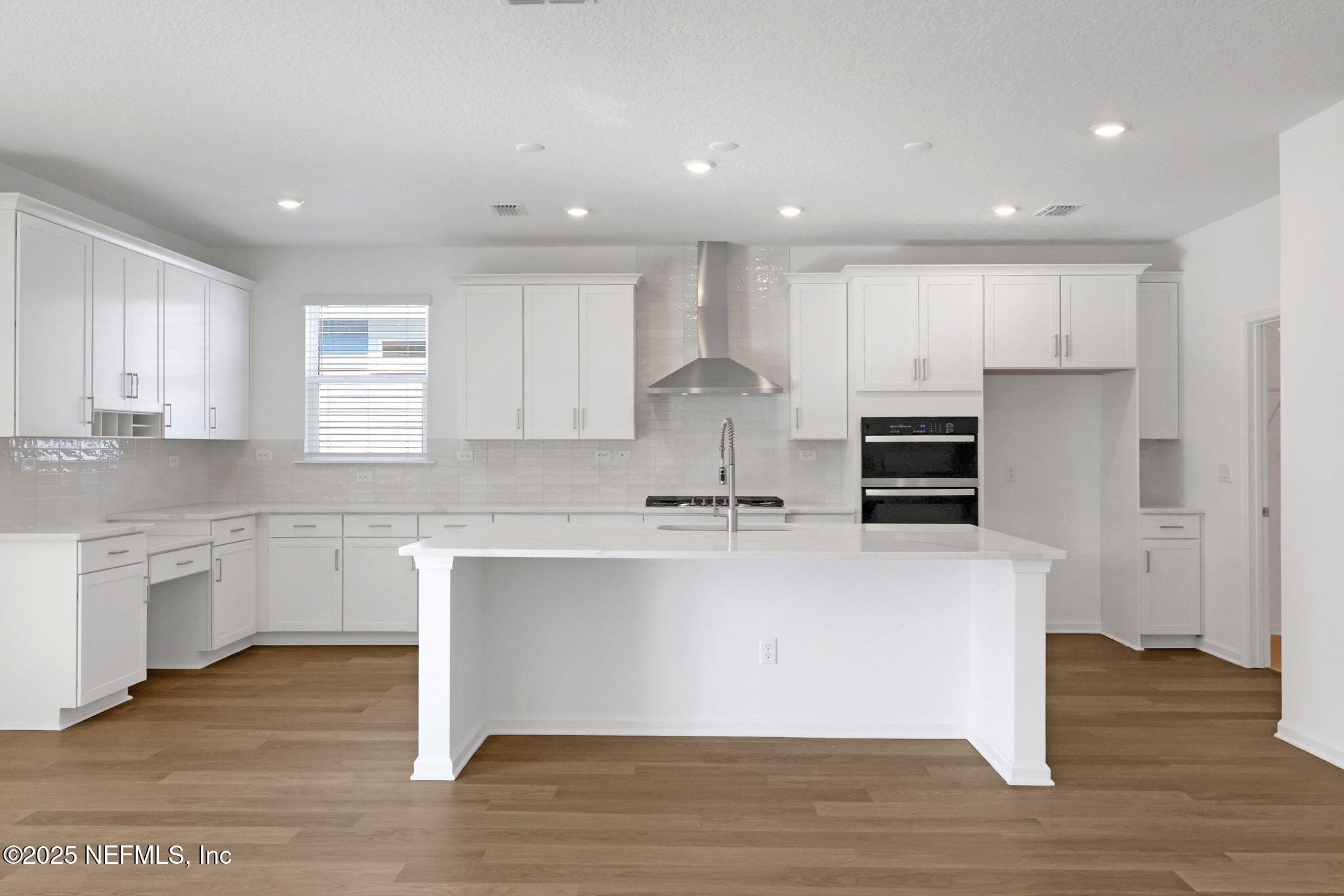 2436 JENNINGS FARM Drive