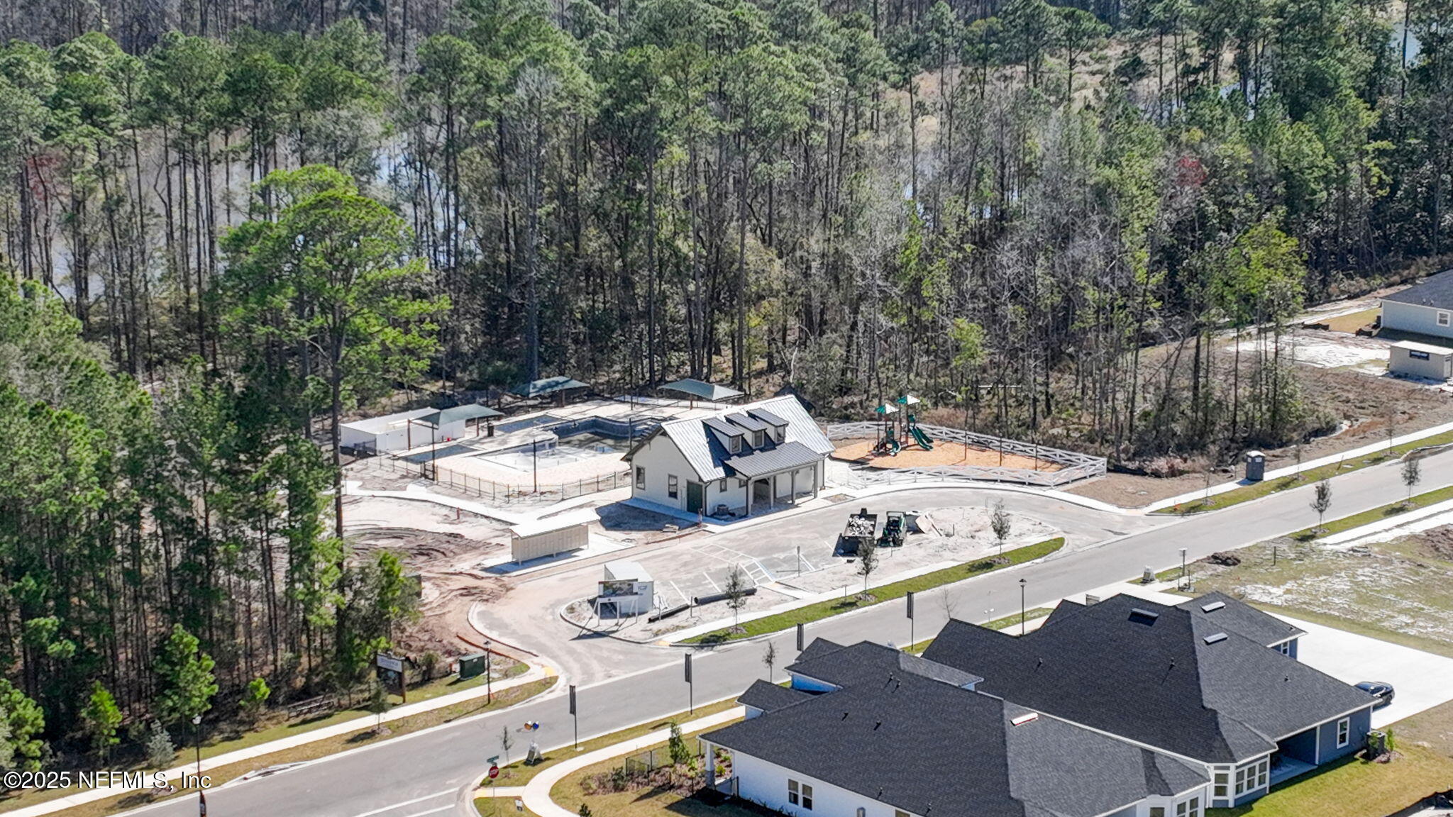 2436 JENNINGS FARM Drive