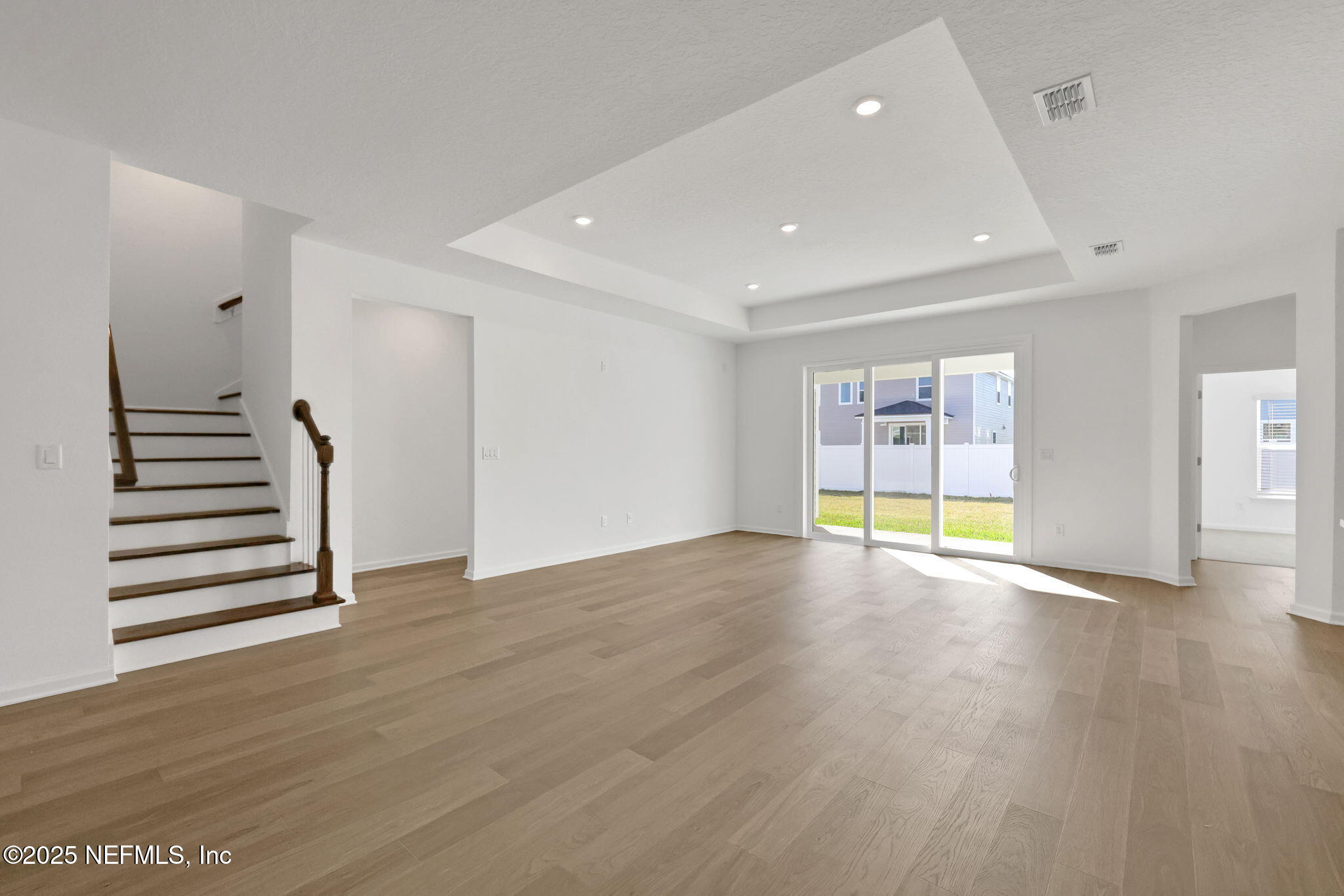 2436 JENNINGS FARM Drive