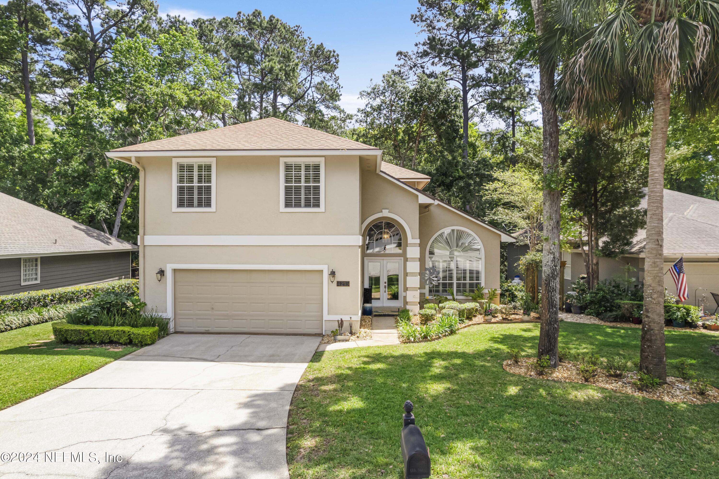 Jacksonville, FL home for sale located at 4215 Richmond Park Drive E, Jacksonville, FL 32224