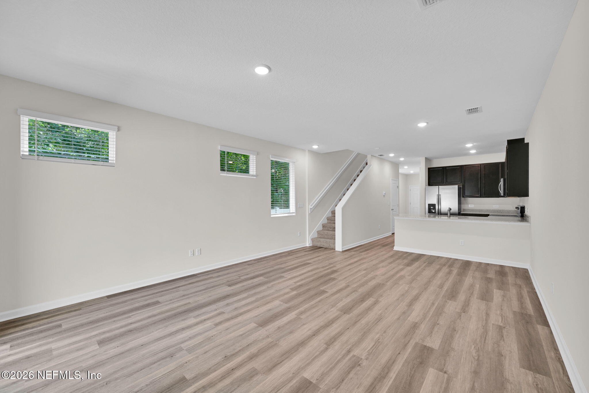 85-web-or-mls-3897 Baxley Villas Ct_003