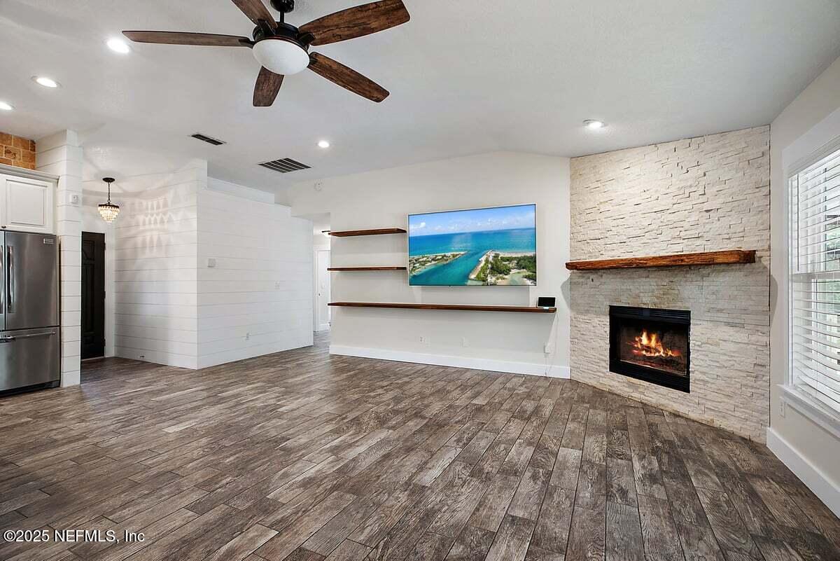 8064 BRIDGECREEK Drive