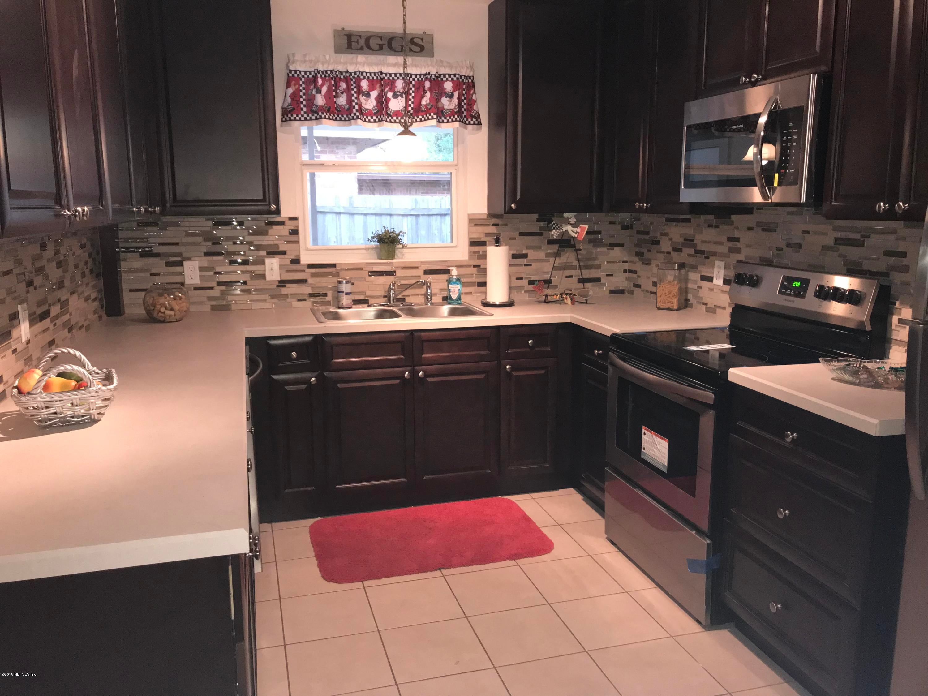 Photo 1 of 16 — 6528 ANVERS Boulevard, Jacksonville, FL 32210