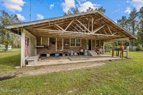 A home in Interlachen