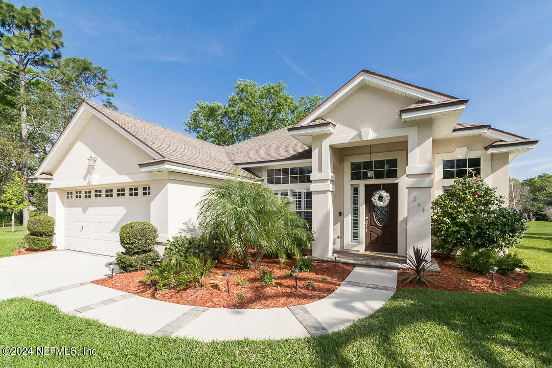 St Johns, FL home for sale located at 264 Maplewood Drive, St Johns, FL 32259