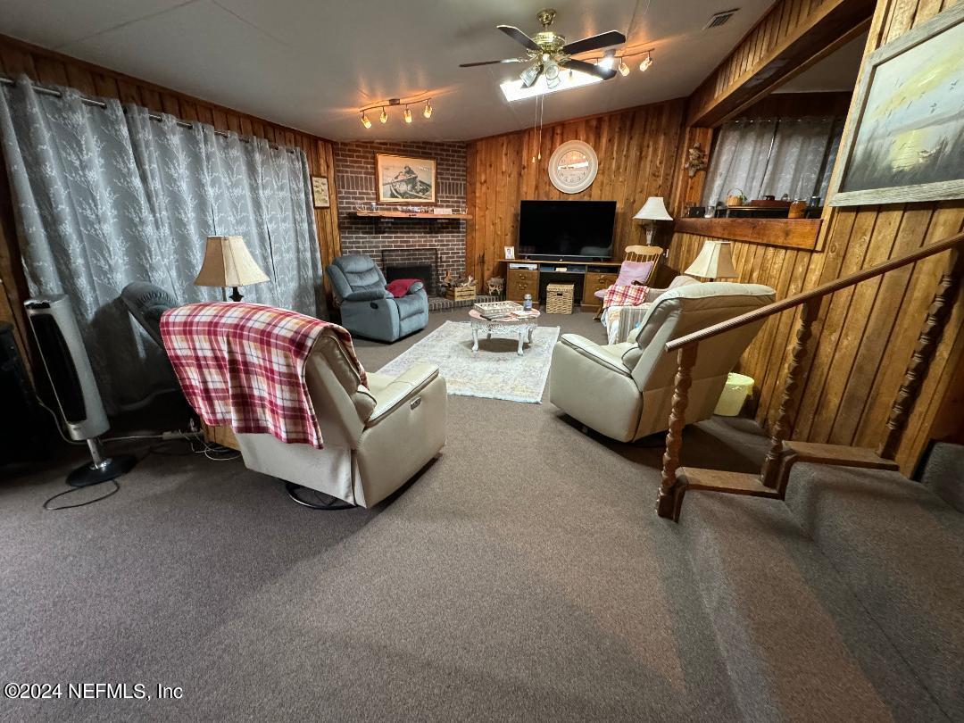 186 LITTLE ORANGE LAKE Drive
