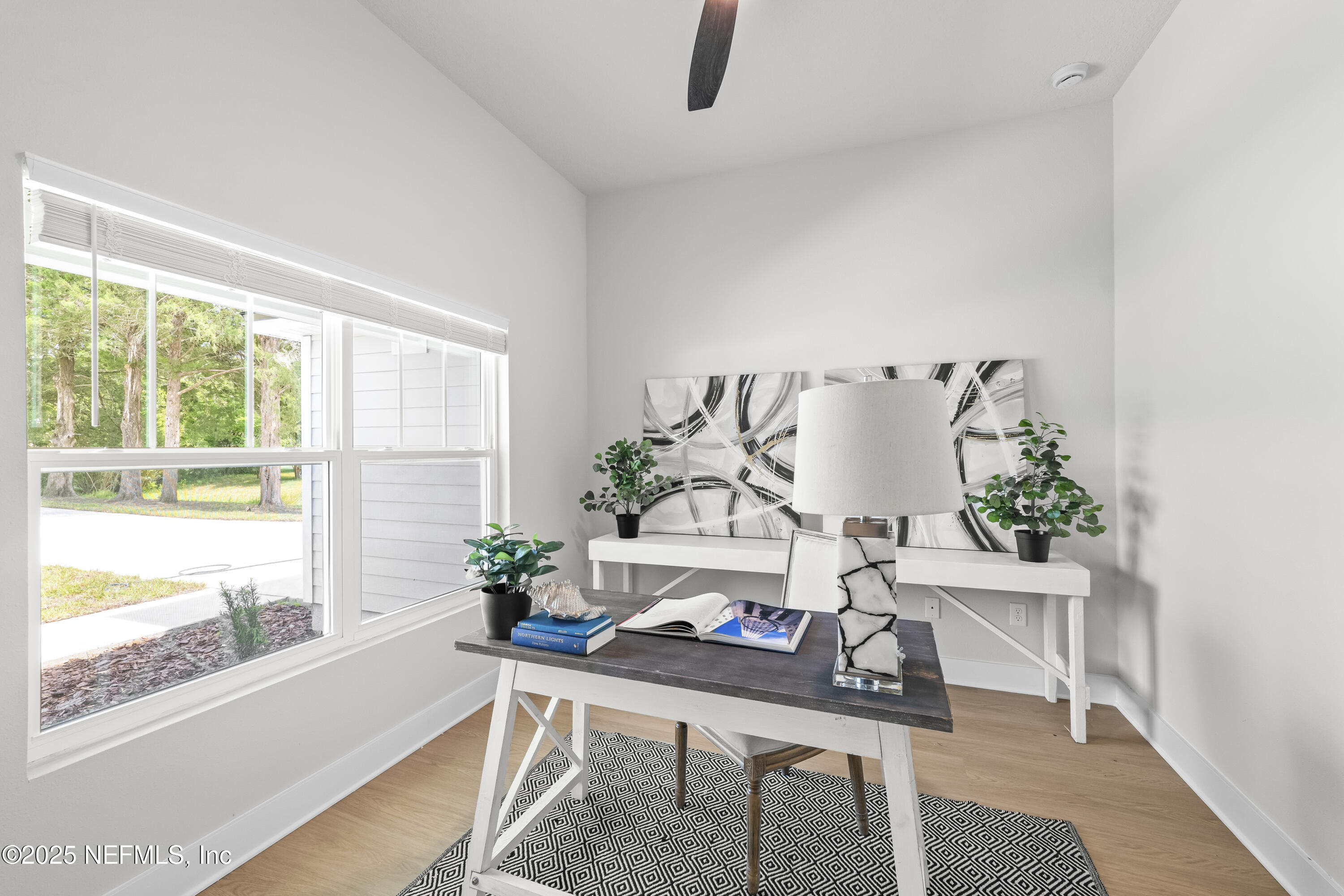 4056 SUNNYSIDE Drive