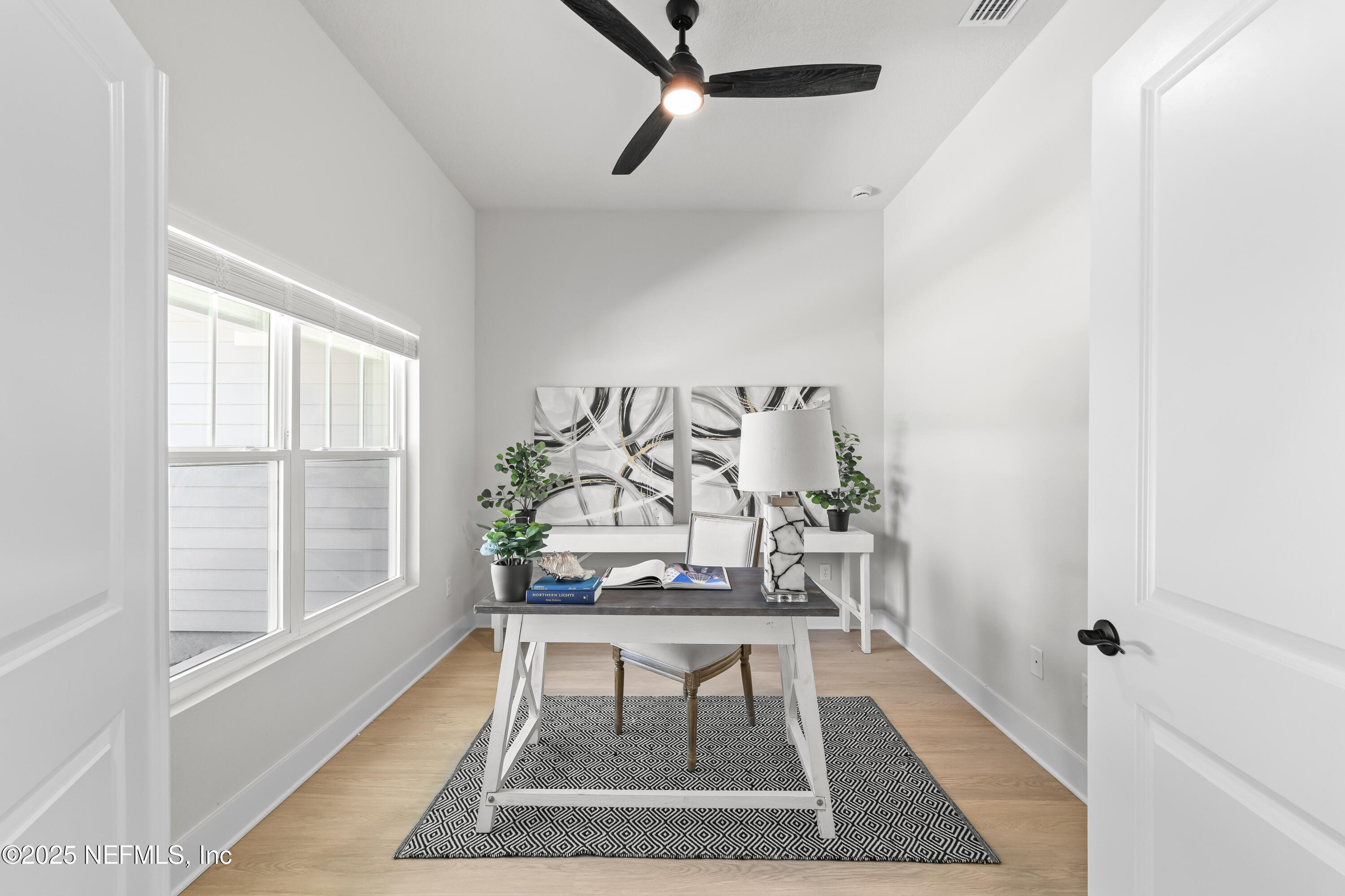 4056 SUNNYSIDE Drive