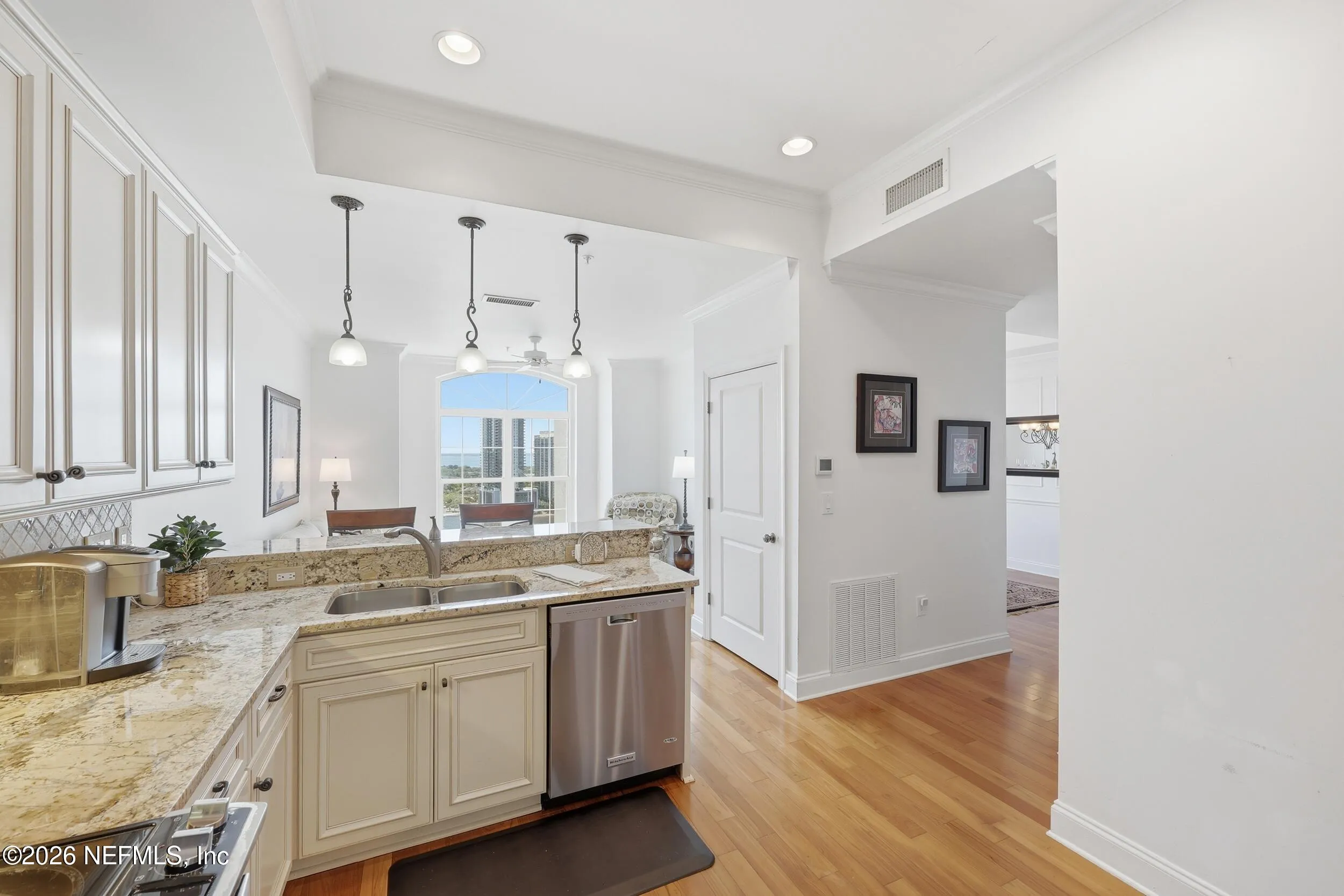 Jacksonville, Florida, 32202, United States, 3 Bedrooms Bedrooms, ,3 BathroomsBathrooms,Residential,Active,2044103
