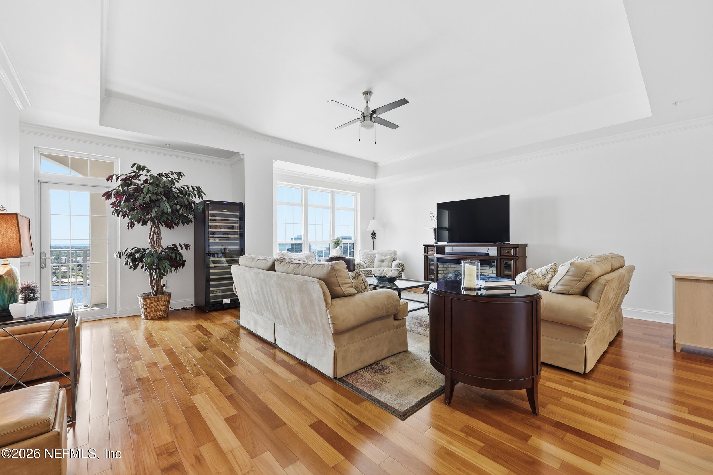 400 E BAY Street PENTHOUSE 4
