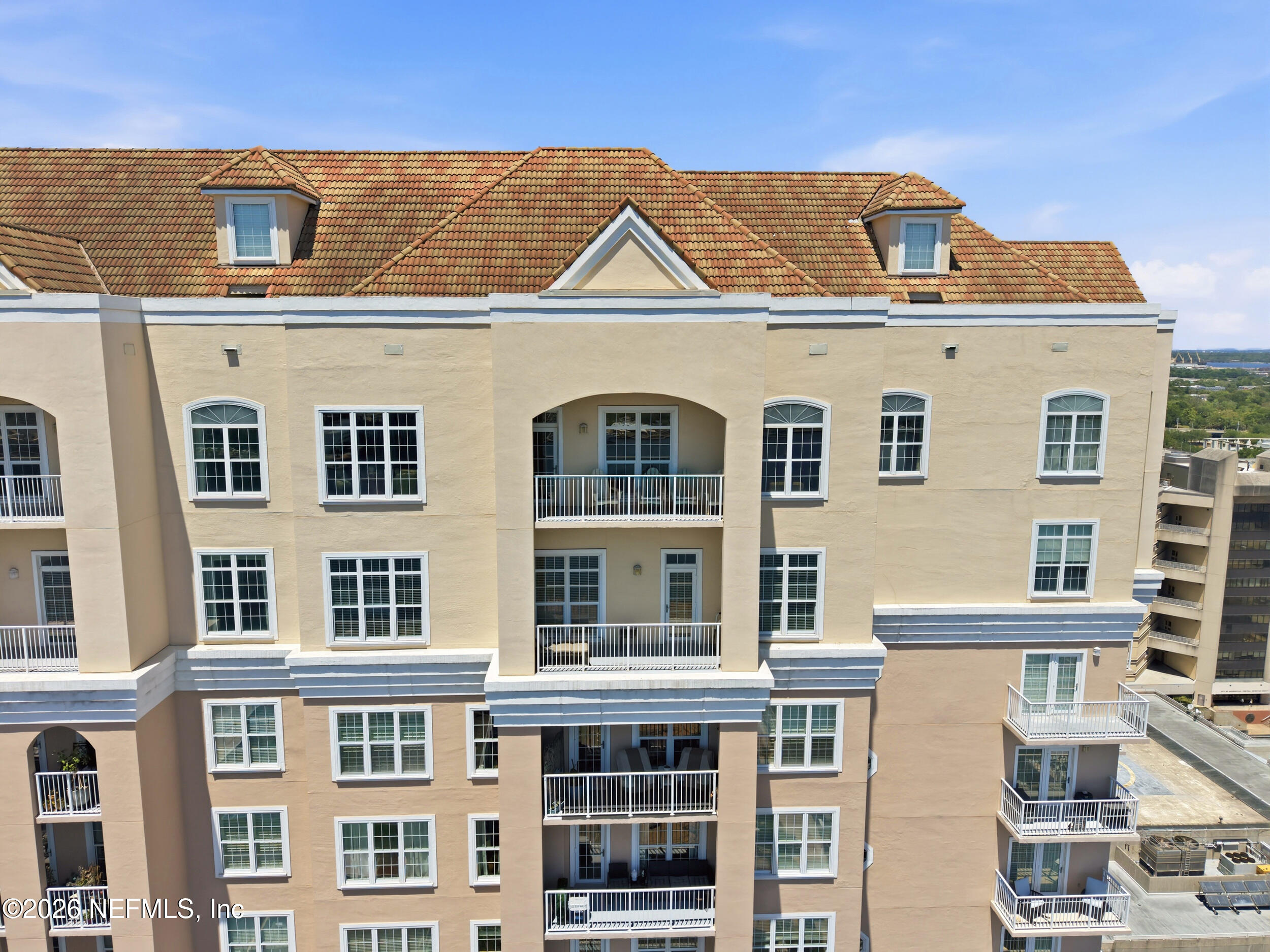 400 E BAY Street PENTHOUSE 4